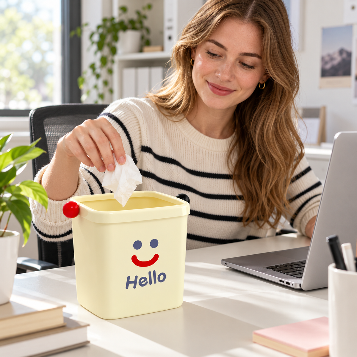 🗑️ Desktop Waste Bin | Compact Trash Organizer | Clean Workspace & Everyday Desk Essential